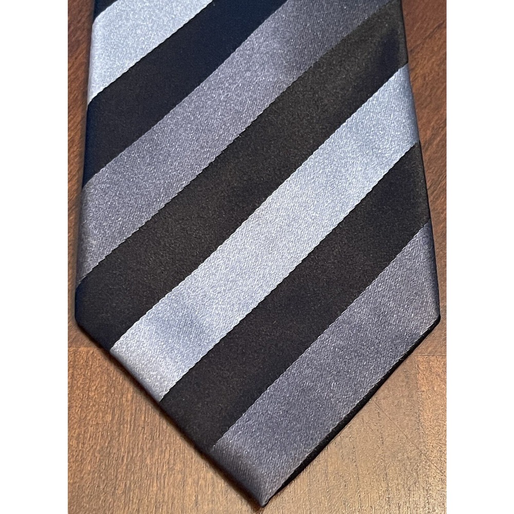 BCBG Attitude Black Gray Hand Made 100% Silk Men’s Neck Tie Made In China